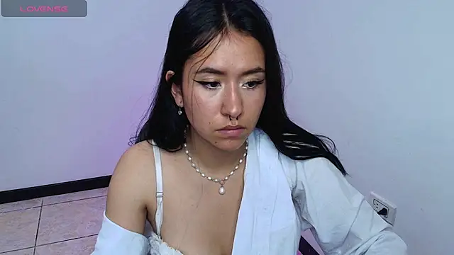 chloe-disire online show from 04/10/26, 07:32