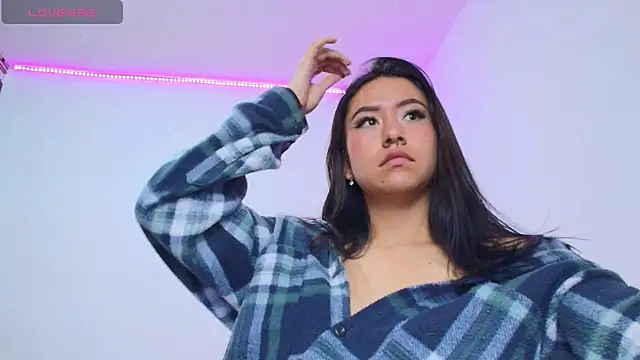 chloe-disire online show from 05/18/26, 10:53