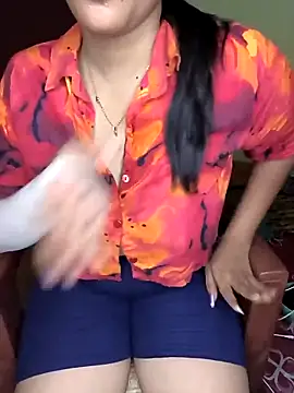 Tamilmoon006 online show from 05/13/26, 02:13