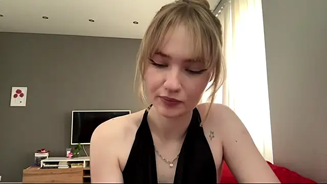 Snapshot of PlasaRima chatting on 06/20/26, 11:10 PlasaRima online show from 06/20/26, 11:10