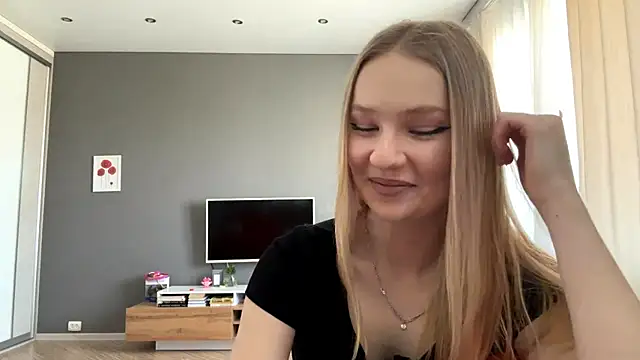 Snapshot of PlasaRima chatting on 05/19/26, 01:56 PlasaRima online show from 05/19/26, 01:56