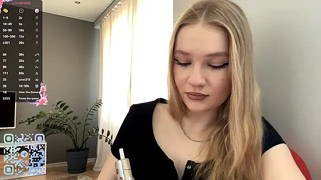 Snapshot of PlasaRima chatting on 06/01/26, 11:37 PlasaRima online show from 06/01/26, 11:37