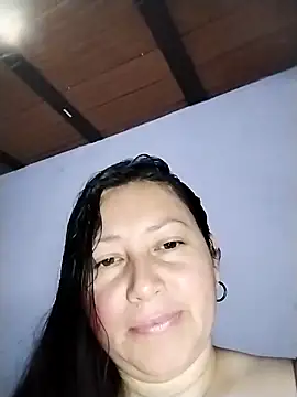 Snapshot of Dayis_2 chatting on 06/18/26, 05:51 Dayis 2 online show from 06/18/26, 05:51