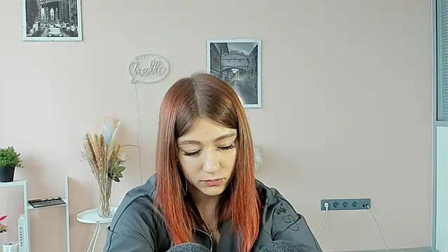 FallonGarza online show from 04/11/26, 07:45