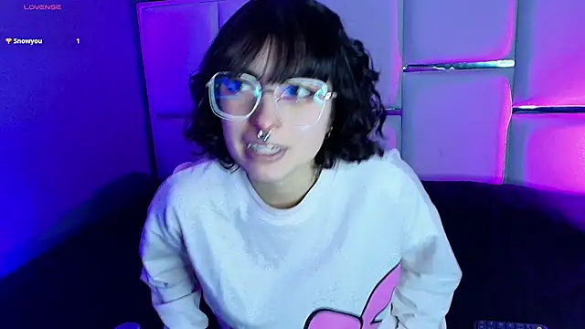 BadEmyXO online show from 06/02/26, 03:50