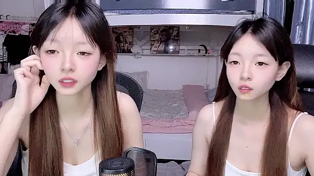 xiaoqiao-daqiao online show from 04/20/26, 02:51