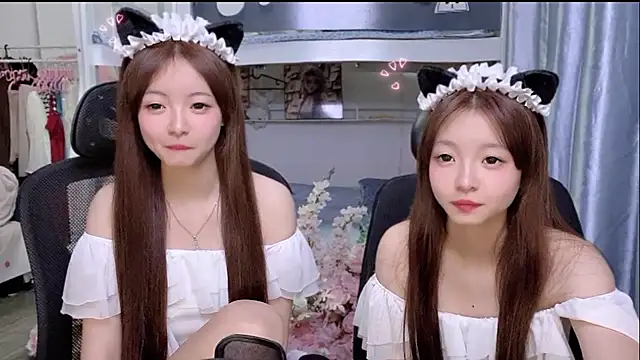 xiaoqiao-daqiao online show from 05/16/26, 08:19