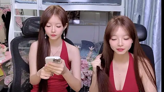 xiaoqiao-daqiao online show from 05/13/26, 05:53
