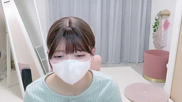 Snapshot of SERIpon_ chatting on 04/24/26, 09:55 SERIpon online show from 04/24/26, 09:55