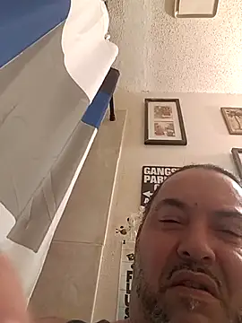 MrBustNut2026 online show from 05/18/26, 07:35