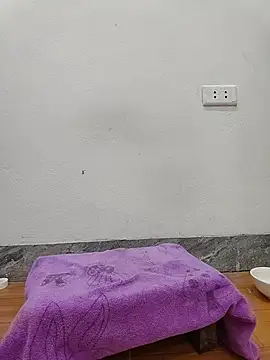 2 banana online show from 07/21/26, 02:51