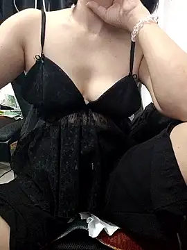 2 banana online show from 04/28/26, 08:08