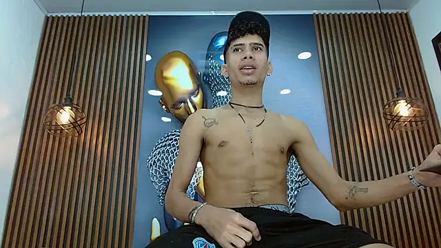 Skinny cute Alyer online show from 04/21/26, 02:14