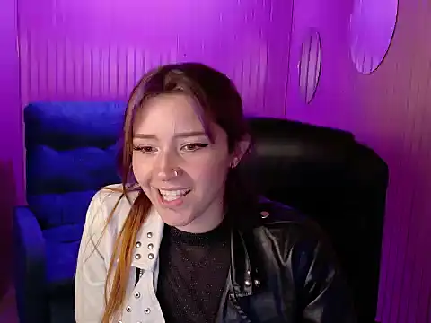 Emily Cherry  online show from 05/11/26, 06:38