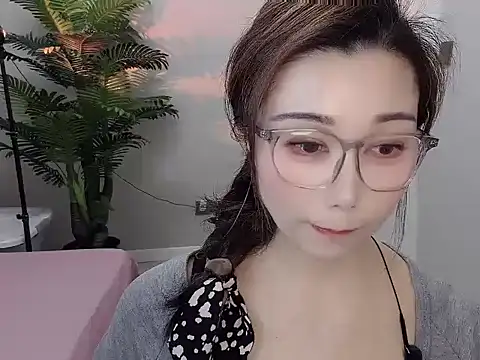 Yunxi- online show from 04/27/26, 01:47