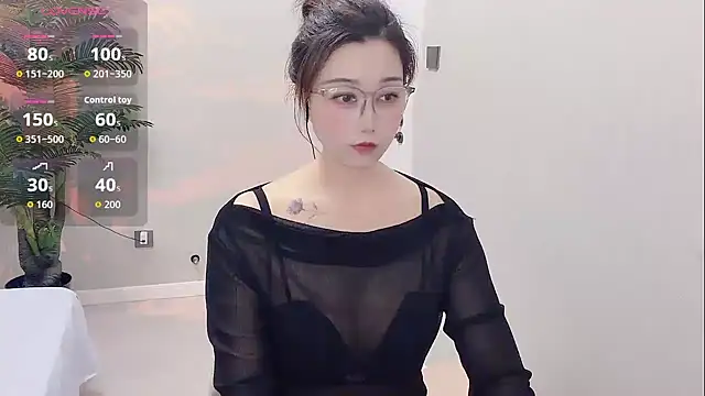 Snapshot of Yunxi- chatting on 06/01/26, 02:06 Yunxi- online show from 06/01/26, 02:06