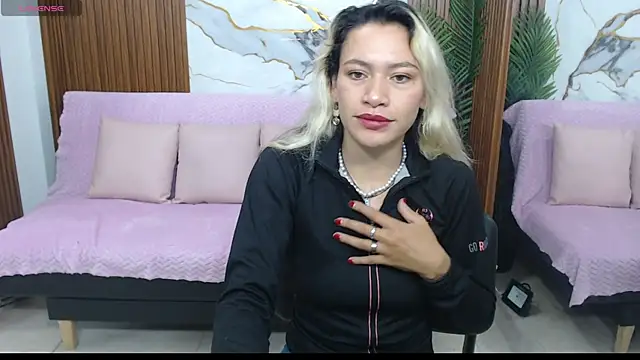 alonddra tay online show from 04/16/26, 11:44