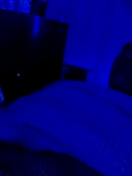 Snapshot of Skinzj chatting on 02/24/25, 09:43 Skinzj online show from 02/24/25, 09:43