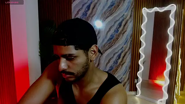 milo tay online show from 04/14/26, 03:11