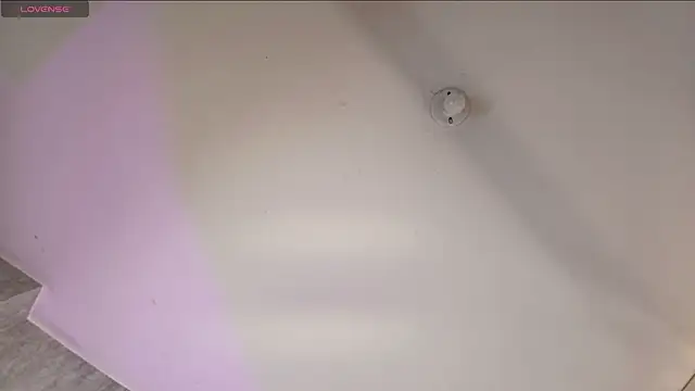 Snapshot of Loren_Jacksoon chatting on 04/14/26, 12:10 Loren Jacksoon online show from 04/14/26, 12:10