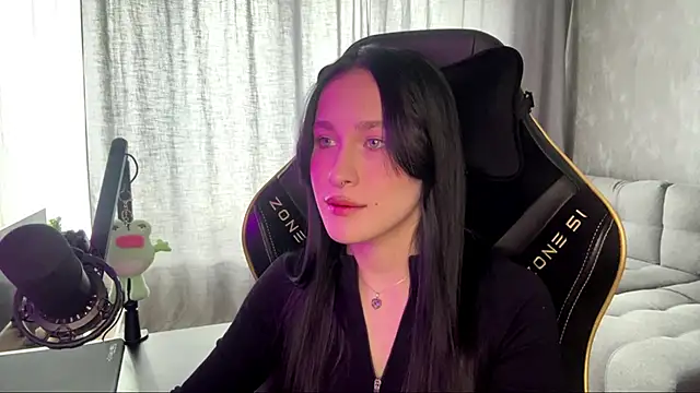 maomauu online show from 04/17/26, 03:20