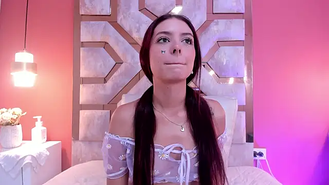 VIOLET 19XXX online show from 04/30/26, 12:56