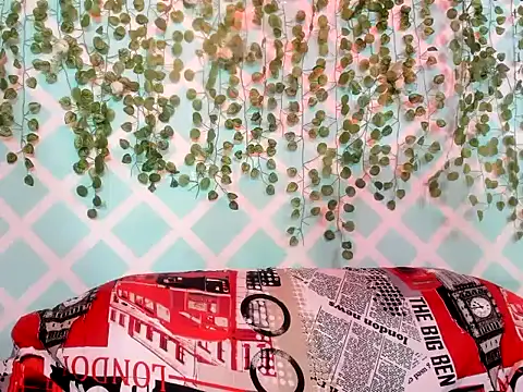 Selene 333 hot online show from 04/11/26, 05:16