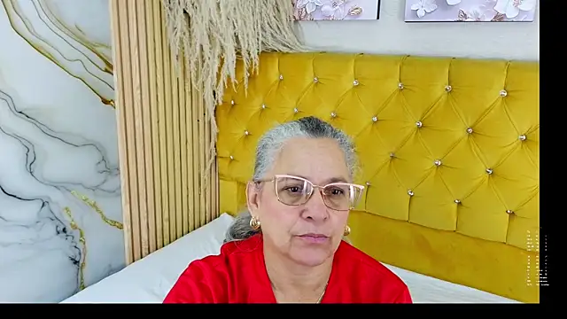 Misevie online show from 05/13/26, 03:02