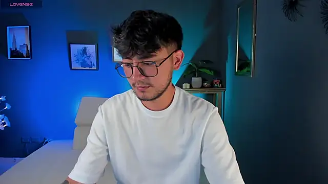 Snapshot of Dante_Rushx chatting on 04/14/26, 07:52 Dante Rushx online show from 04/14/26, 07:52