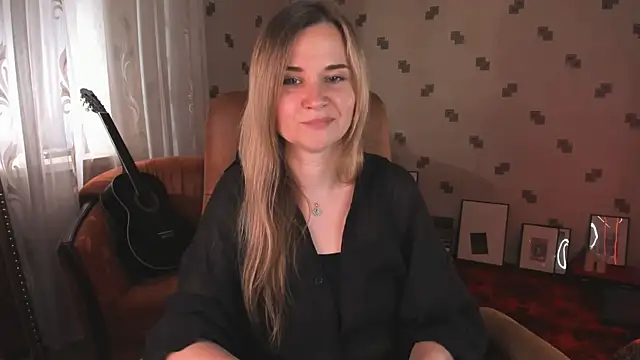 MiaSparkes online show from 06/26/26, 08:53