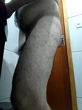 Snapshot of Fofinho44 chatting on 04/28/26, 10:36 Fofinho44 online show from 04/28/26, 10:36