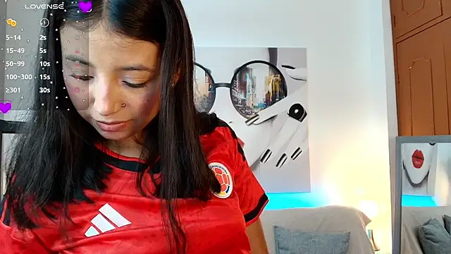 Luna Ferrer10 online show from 07/03/26, 07:42