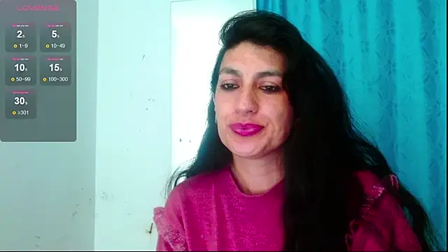 Snapshot of diosa_gil chatting on 06/17/26, 01:38 diosa gil online show from 06/17/26, 01:38