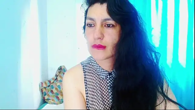 diosa gil online show from 04/14/26, 02:00