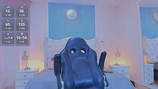 elizabeth santos1 online show from 04/14/26, 09:42