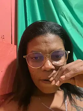 Snapshot of Malonna69 chatting on 04/09/26, 11:11 Malonna69 online show from 04/09/26, 11:11