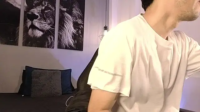 Zack isback online show from 04/23/26, 07:37