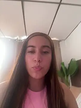 Aitana Lux online show from 04/13/26, 07:07