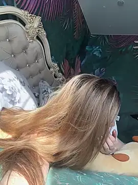 Snapshot of dildo777_ chatting on 04/13/26, 10:30 dildo777 online show from 04/13/26, 10:30