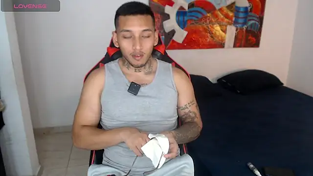 Andymanfit online show from 04/11/26, 10:24