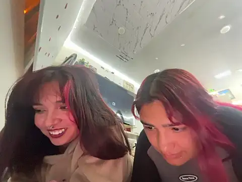 lucyheart 8 online show from 05/06/26, 03:21