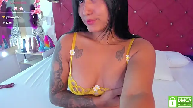 Snapshot of Brenda_Kiss_ chatting on 06/04/26, 07:40 Brenda Kiss online show from 06/04/26, 07:40