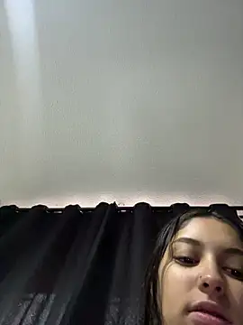Lucyfer-fire online show from 04/21/26, 11:06