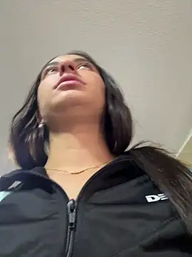 Lucyfer-fire online show from 05/06/26, 11:14
