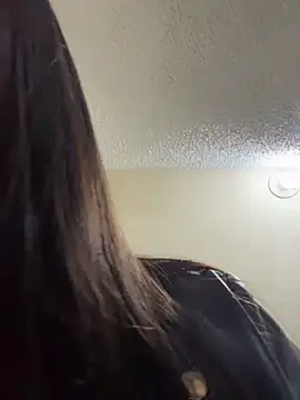 Lucyfer-fire online show from 04/17/26, 11:24