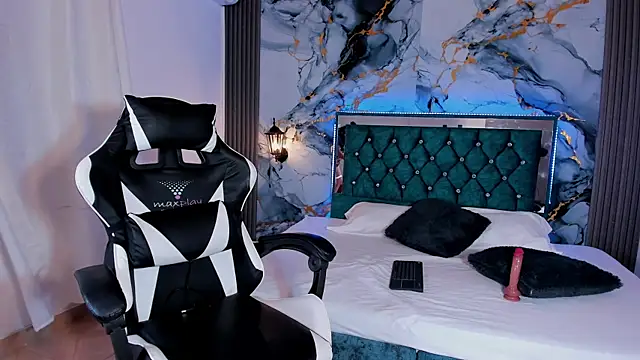 alisha desire online show from 04/14/26, 07:08