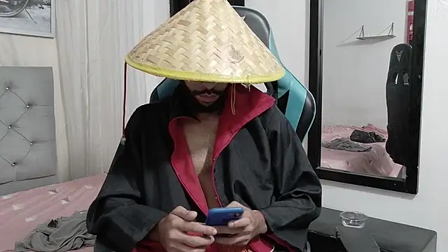 Winrrar7777 online show from 04/22/26, 06:20