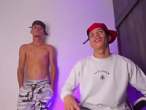 sintabusexo01 online show from 04/11/26, 10:02