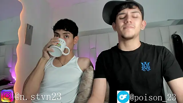 Snapshot of Poison_Boys chatting on 05/17/26, 08:31 Poison Boys online show from 05/17/26, 08:31
