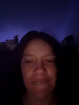 angelplu online show from 04/17/26, 08:11